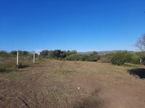 Terreno en Venta 75  mts Fondo