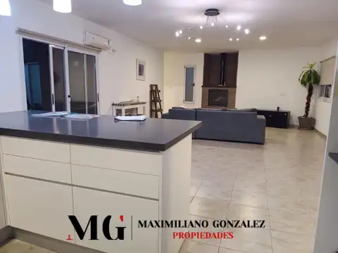 Casa en Alquiler de 3 dormitorios