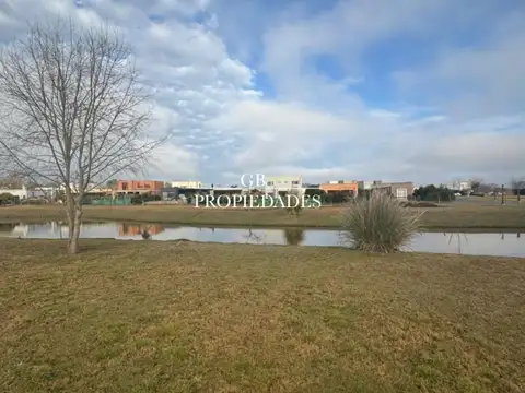 Venta de Lote en Santa Elena, Pilar del Este