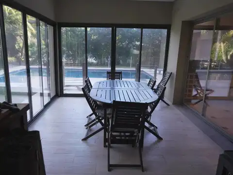 Casa en Venta al Este