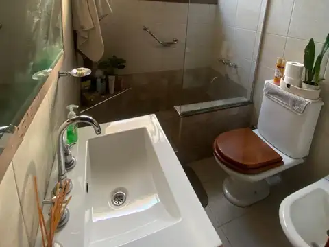 Depto Tipo Casa 4 ambientes con 1 baño