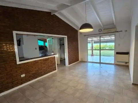 Casa en Venta en Roldan, USD 95.000