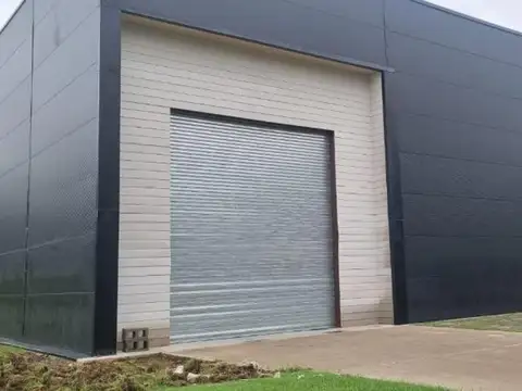 Galpon en Venta en Parque Exaltacion, USD 520.000
