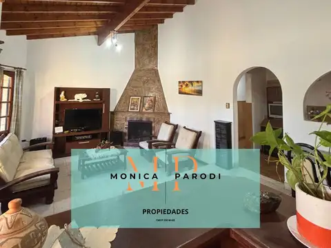 Casa en Venta con 1 cochera
