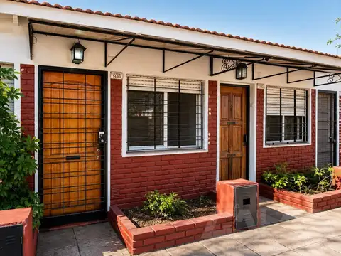 Depto Tipo Casa en Venta de 2 ambientes