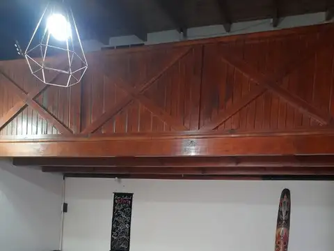 Av 3 De Febrero 3100, Piso 1