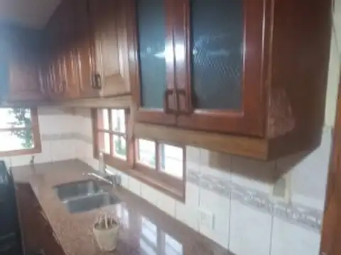 Jose Ingeniero 1854 , Piso 0