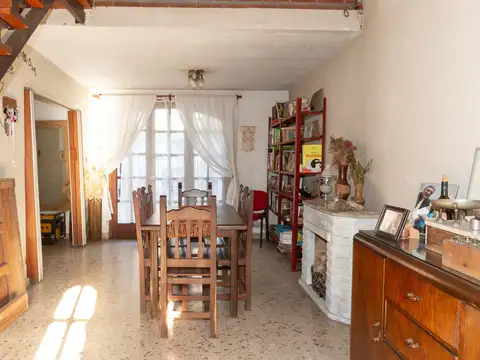 Casa en Venta con 1 cochera