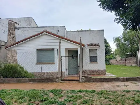 VENTA DE CASA EN DESVIO ARIJON