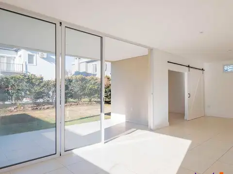 Casa en Venta en Los Paraisos, USD 175.000