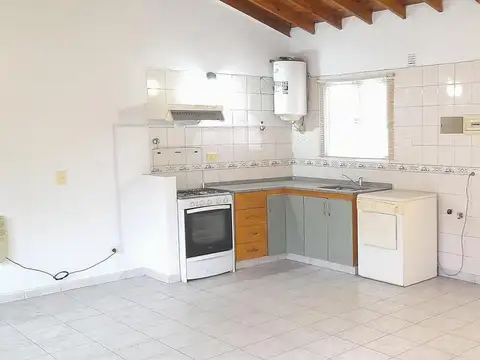 Depto Tipo Casa en Venta de Monoambiente