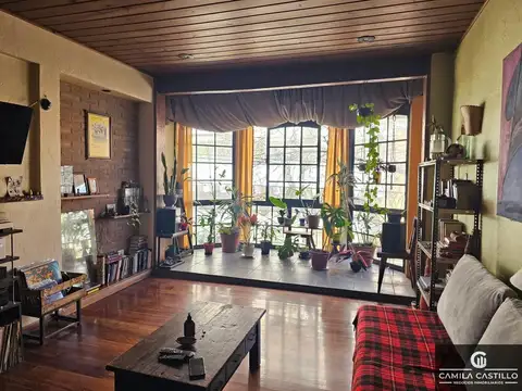 Depto Tipo Casa 4 ambientes con 2 baños