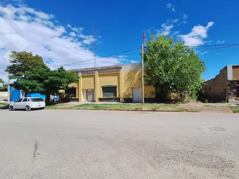 En venta, Terreno Apto Desarrollo, Zona Centro, Contralmirante Cordero.