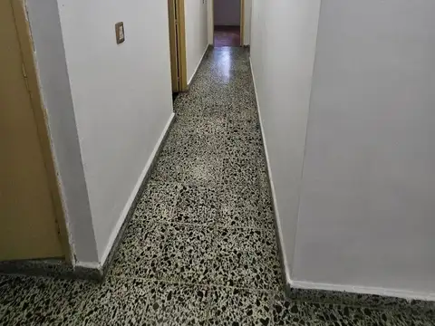 Depto Tipo Casa en Alquiler 48 años