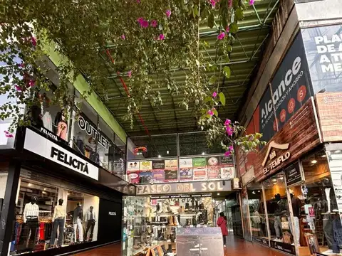 ALQUILER LOCAL COMERCIAL EN BARRIO CENTRO