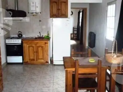 Complejo de cabañas 12 hab. 2*