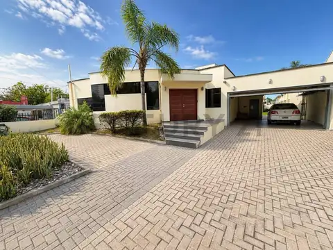 EN VENTA! Hermosa casa en B° Tablada Park! Mas de 1000metros de terreno