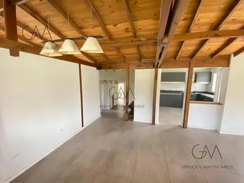 Casa en Venta con 1 cochera