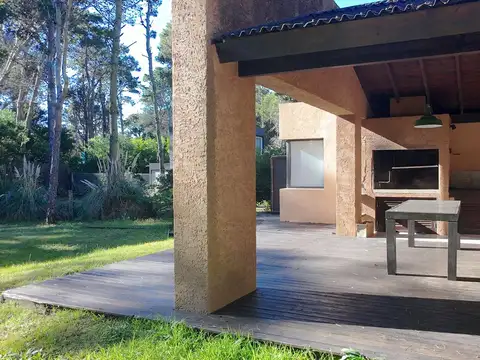 Casa en Venta en Mar Azul, USD 200.000