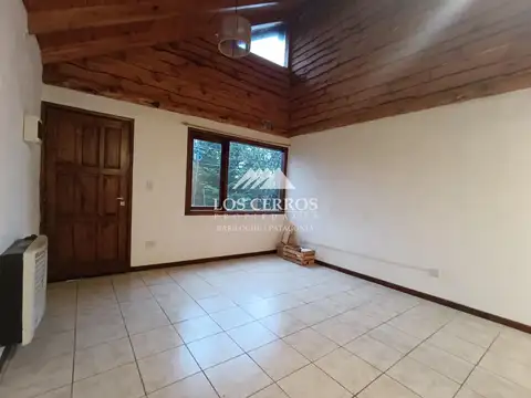 Casa 2 ambientes con 1 baño