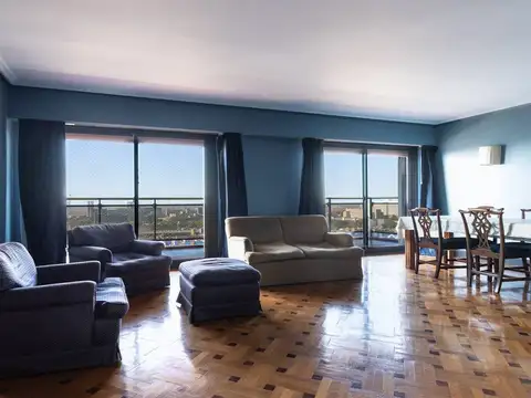 Departamento en Venta de 8 ambientes