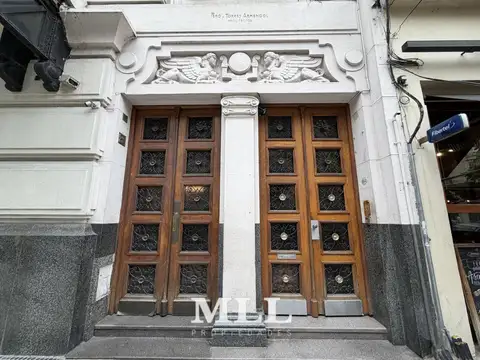 Departamento en Av. Santa Fe y Av. Callao. Piso de Categoria