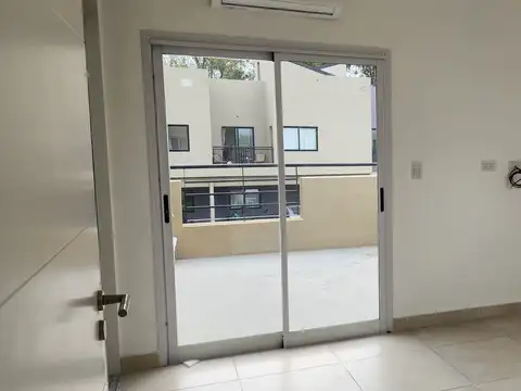 Departamento en Alquiler en Countries y Barrios Cerrados en Manzanares, USD 550