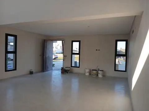 Casa en venta de Don Mateo - Funes