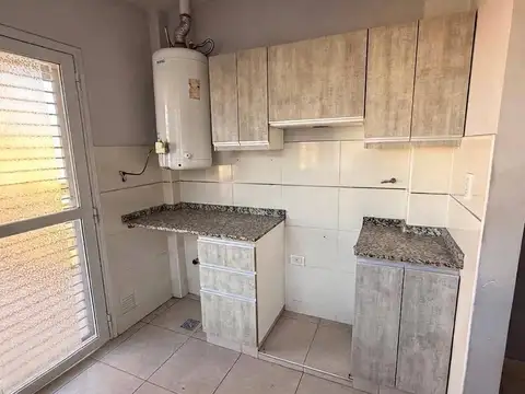Departamento 5 ambientes con 1 baño