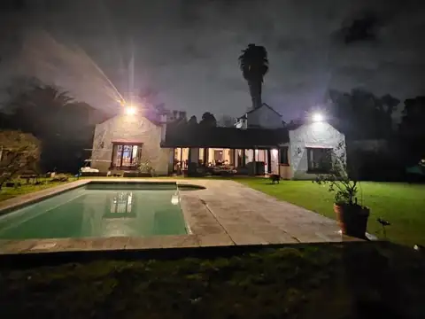 Casa en Venta de 5 dormitorios