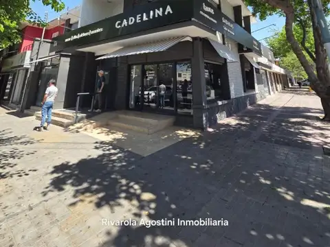 OFICINA EN CALLE PASTEUR Y SAN MARTIN - GODOY CRUZ