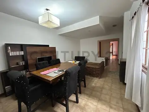Depto Tipo Casa en Venta de 4 ambientes