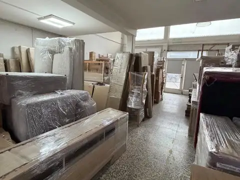 Local en Venta Via Pública