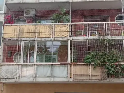 Departamento en Alquiler en Colegiales, $ 590.000