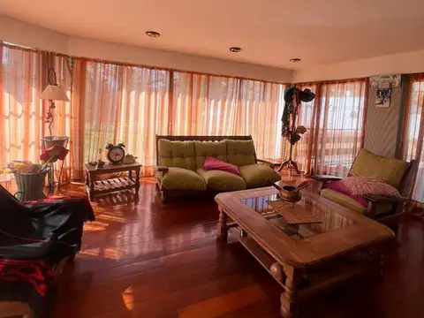 Venta Oportunidad De Financiación, 4 Ambientes 1800