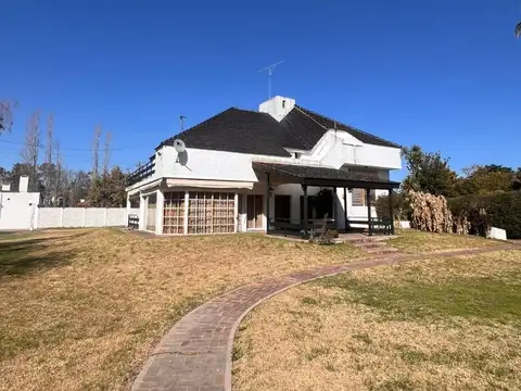 Casa en Venta en De Vicenzo Grande, USD 240.000