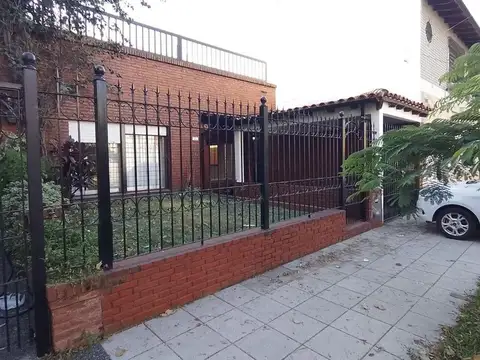 Casa 3 amb venta Wilde cochera patio quincho tza