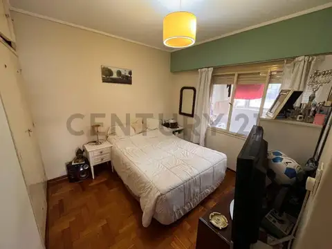 Departamento en Venta en Villa General Mitre, USD 125.000