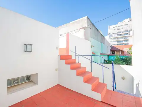 Depto Tipo Casa en Venta en Agronomia, USD 185.000