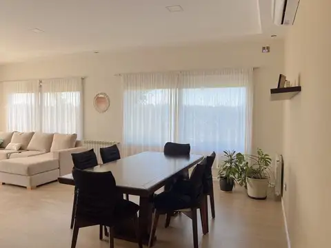 Quinta en Venta en Toay, USD 210.000