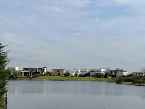 Terreno en Venta en Puertos - Barrio Vistas, USD 189.000
