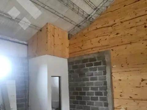 Alquiler de galpon 150 m2 - B.º Las Marias del Valle - San Martin de los Andes