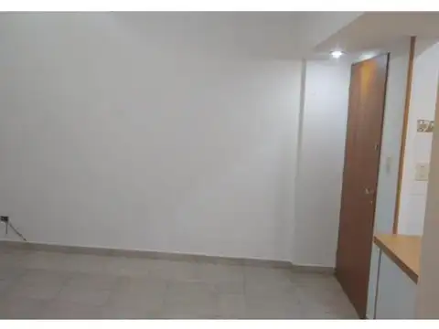 Departamento en Alquiler en Banfield, $ 550.000
