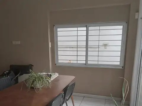 CASA EN VENTA EN HAEDO