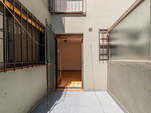 Avda. Forest 300, Piso 1