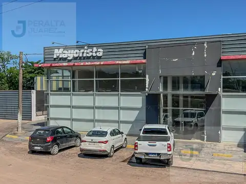 Local comercial con deposito en ALQUILER sobre autovia Ruta 11