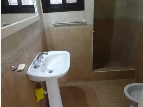 Depto Tipo Casa 2 ambientes con 1 baño