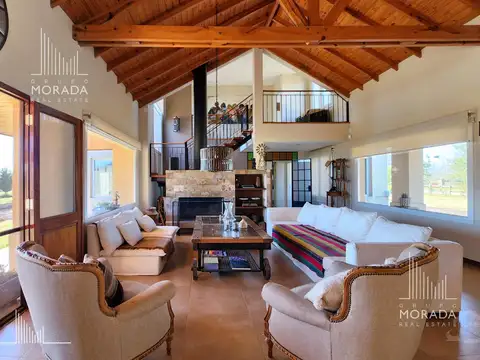 VENTA con FINANCIACIÓN casa EL MALACATE lote central 4 dorm 5000m2 pileta riego automático