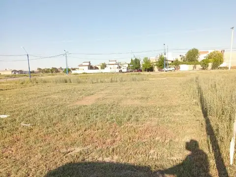 Terreno en venta - 381.18Mts2 - General Roca, Río Negro