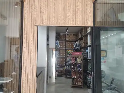 Excelente local en venta en ciudad jardin